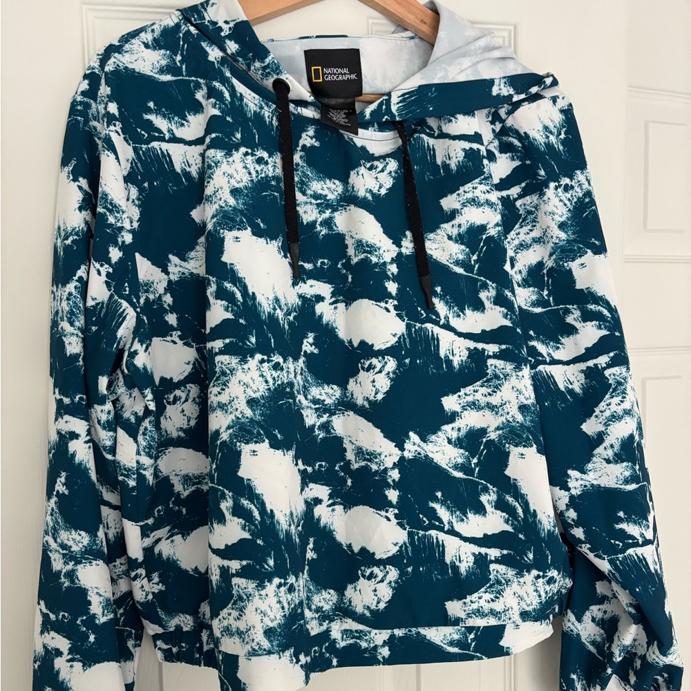 National Geographic Teal and White Apparel